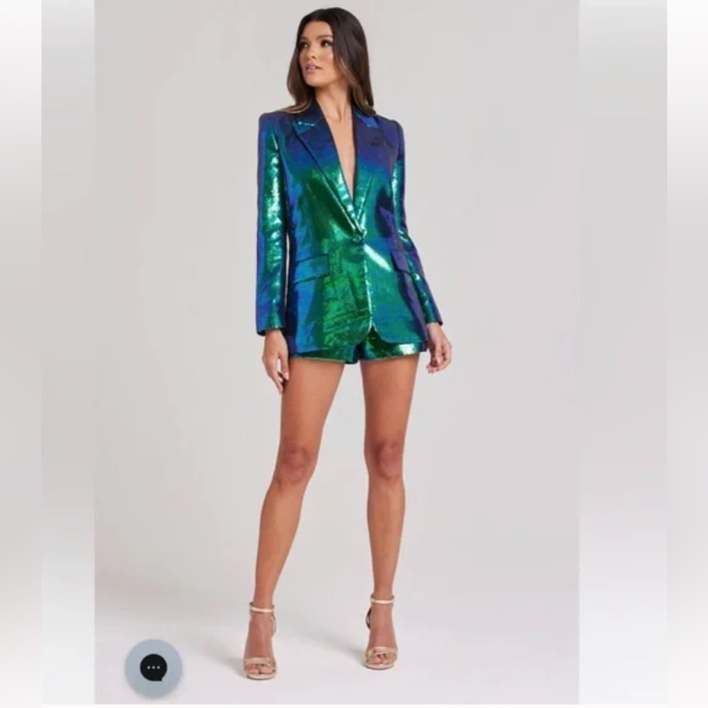 EUC Nadine Merabi KARLA IRIDESCENT GREEN BLAZER + SHORTS SET
